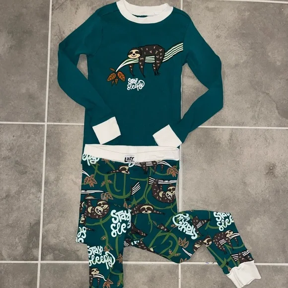 Kids Sloth Pjs - Picture 2 of 5